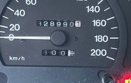 Daewoo Nexia I рестайлинг, 2001 год, 115 000 рублей, 25 фотография