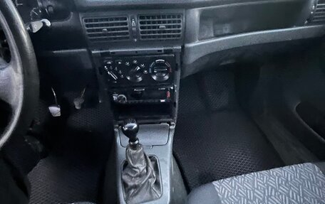 Daewoo Nexia I рестайлинг, 2001 год, 115 000 рублей, 28 фотография