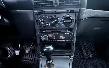 Daewoo Nexia I рестайлинг, 2001 год, 115 000 рублей, 29 фотография