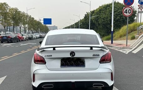 MG 5, 2022 год, 1 090 000 рублей, 5 фотография