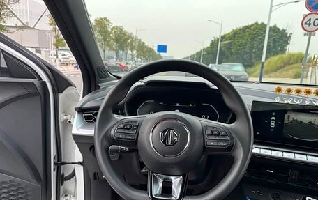 MG 5, 2022 год, 1 090 000 рублей, 13 фотография