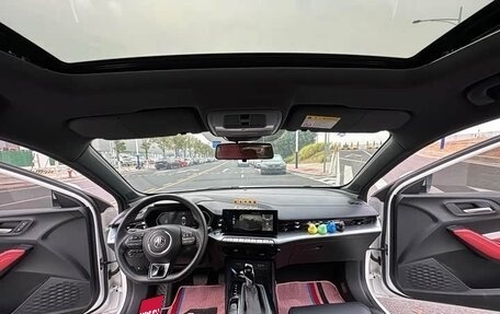 MG 5, 2022 год, 1 090 000 рублей, 15 фотография