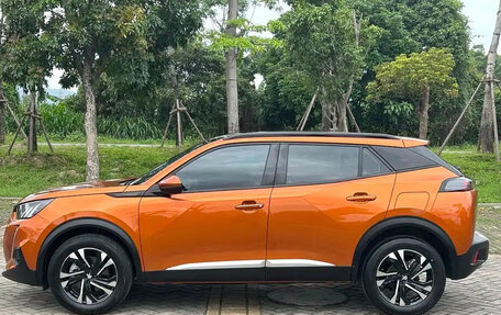 Peugeot 208 II, 2022 год, 1 280 000 рублей, 5 фотография