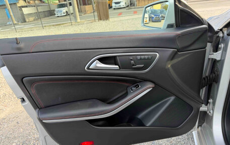 Mercedes-Benz CLA, 2016 год, 1 350 000 рублей, 26 фотография