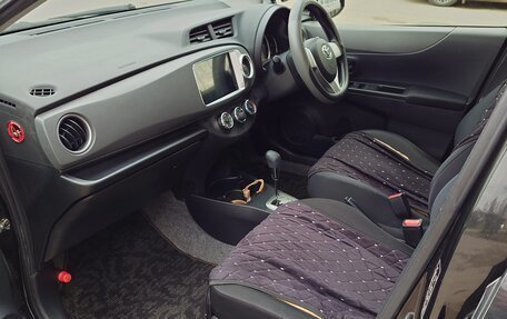 Toyota Vitz, 2013 год, 750 000 рублей, 6 фотография