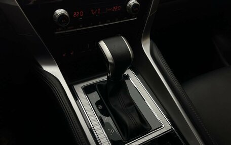 Mitsubishi Pajero Sport III рестайлинг, 2021 год, 4 235 000 рублей, 12 фотография