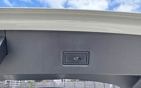 Volkswagen T-Roc I, 2022 год, 1 620 000 рублей, 16 фотография