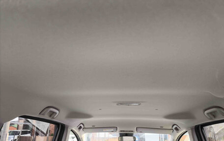 Toyota Sienta, 2022 год, 1 600 000 рублей, 19 фотография