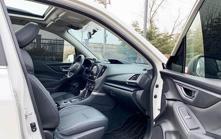 Subaru Forester, 2019 год, 2 360 000 рублей, 14 фотография