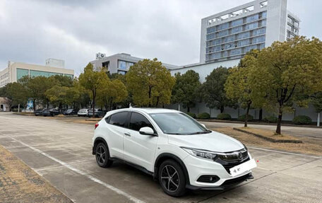 Honda Vezel, 2022 год, 1 362 900 рублей, 1 фотография
