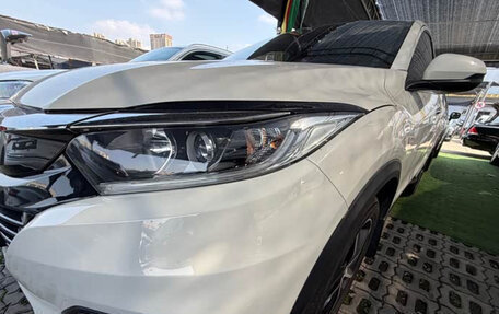 Honda Vezel, 2022 год, 1 362 900 рублей, 7 фотография