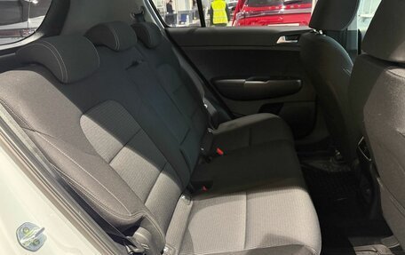 KIA Sportage IV рестайлинг, 2021 год, 2 599 000 рублей, 18 фотография