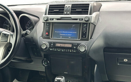 Toyota Land Cruiser Prado 150 рестайлинг 2, 2016 год, 4 245 000 рублей, 11 фотография