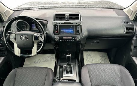 Toyota Land Cruiser Prado 150 рестайлинг 2, 2016 год, 4 245 000 рублей, 8 фотография