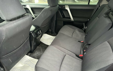 Toyota Land Cruiser Prado 150 рестайлинг 2, 2016 год, 4 245 000 рублей, 14 фотография