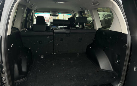 Toyota Land Cruiser Prado 150 рестайлинг 2, 2016 год, 4 245 000 рублей, 15 фотография