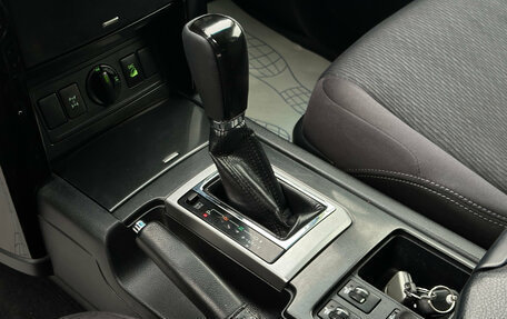Toyota Land Cruiser Prado 150 рестайлинг 2, 2016 год, 4 245 000 рублей, 12 фотография