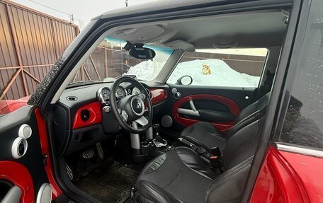 MINI Hatch, 2005 год, 650 000 рублей, 2 фотография