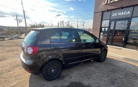 Volkswagen Golf Plus I, 2007 год, 450 000 рублей, 2 фотография