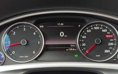 Volkswagen Touareg III, 2016 год, 2 790 000 рублей, 14 фотография