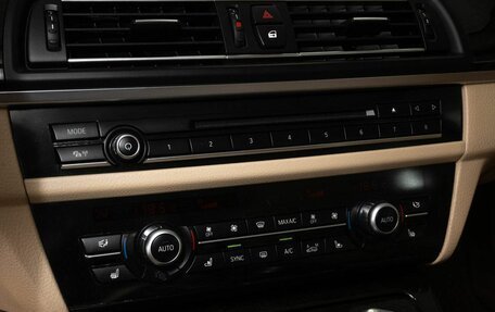 BMW 5 серия, 2015 год, 2 700 000 рублей, 11 фотография