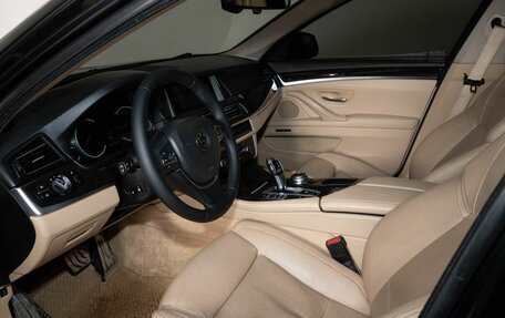 BMW 5 серия, 2015 год, 2 700 000 рублей, 5 фотография