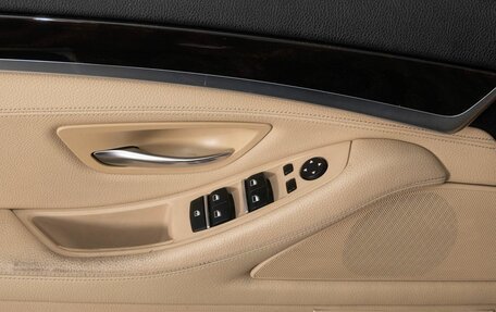 BMW 5 серия, 2015 год, 2 700 000 рублей, 22 фотография