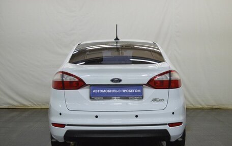 Ford Fiesta, 2017 год, 731 000 рублей, 6 фотография