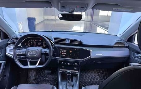 Audi Q3, 2023 год, 2 620 000 рублей, 15 фотография
