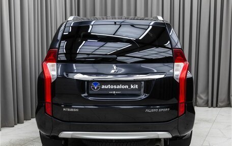 Mitsubishi Pajero Sport III рестайлинг, 2018 год, 3 199 000 рублей, 5 фотография