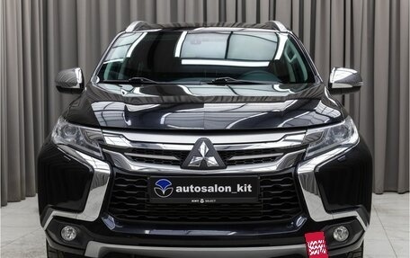 Mitsubishi Pajero Sport III рестайлинг, 2018 год, 3 199 000 рублей, 2 фотография