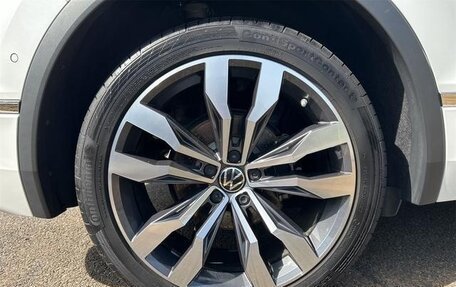 Volkswagen Tiguan II, 2022 год, 2 200 001 рублей, 7 фотография