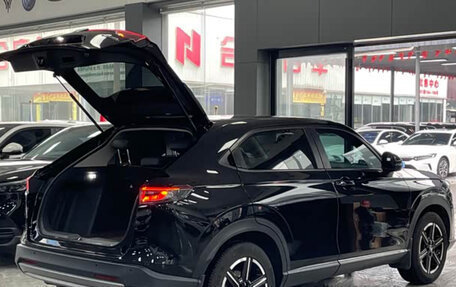 Honda Vezel, 2023 год, 1 710 000 рублей, 6 фотография