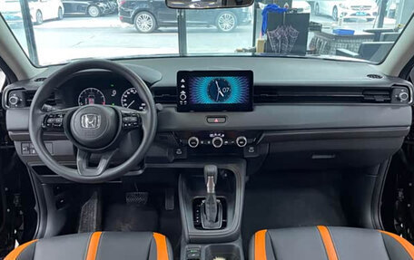 Honda Vezel, 2023 год, 1 710 000 рублей, 10 фотография