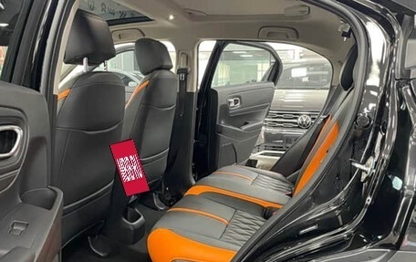 Honda Vezel, 2023 год, 1 710 000 рублей, 11 фотография