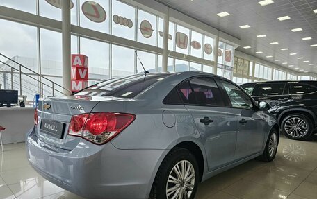 Chevrolet Cruze II, 2010 год, 899 000 рублей, 8 фотография