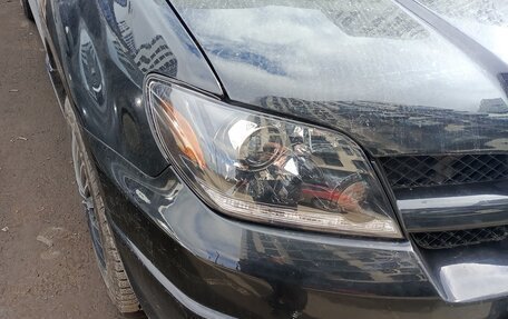 Mitsubishi Outlander III рестайлинг 3, 2004 год, 700 000 рублей, 5 фотография