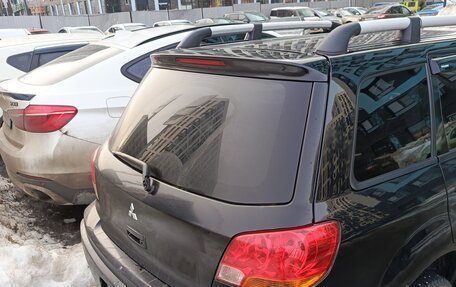 Mitsubishi Outlander III рестайлинг 3, 2004 год, 700 000 рублей, 8 фотография