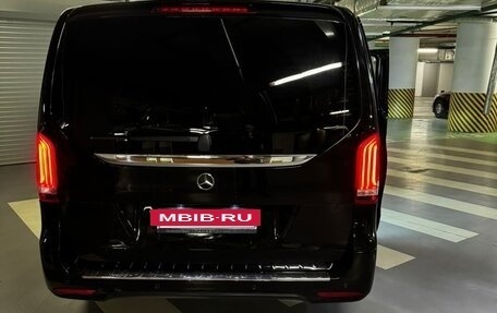 Mercedes-Benz V-Класс, 2016 год, 5 000 000 рублей, 4 фотография