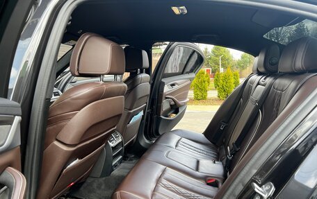 BMW 5 серия, 2019 год, 4 700 000 рублей, 13 фотография