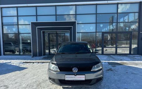Volkswagen Jetta VI, 2012 год, 900 000 рублей, 2 фотография