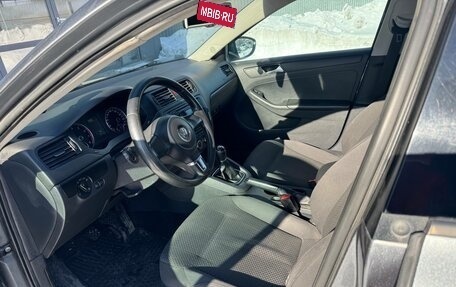 Volkswagen Jetta VI, 2012 год, 900 000 рублей, 9 фотография