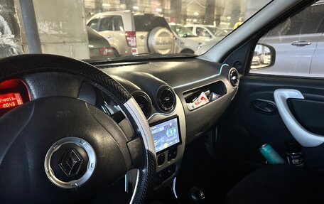 Renault Logan I, 2013 год, 250 000 рублей, 2 фотография