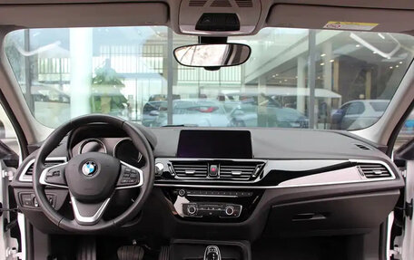 BMW 1 серия, 2022 год, 1 430 000 рублей, 9 фотография