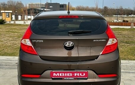 Hyundai Solaris II рестайлинг, 2015 год, 1 045 000 рублей, 7 фотография