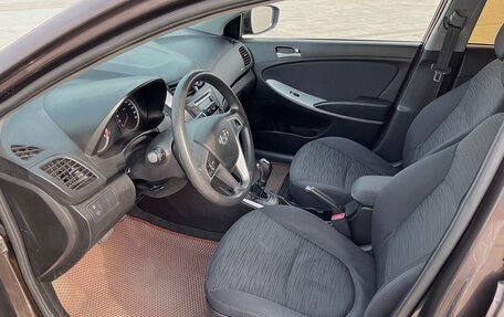 Hyundai Solaris II рестайлинг, 2015 год, 1 045 000 рублей, 16 фотография