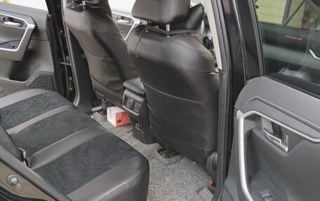 Toyota RAV4, 2021 год, 3 041 000 рублей, 7 фотография