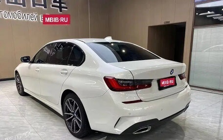 BMW 3 серия, 2022 год, 2 620 000 рублей, 3 фотография