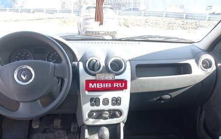 Renault Logan I, 2014 год, 840 000 рублей, 5 фотография