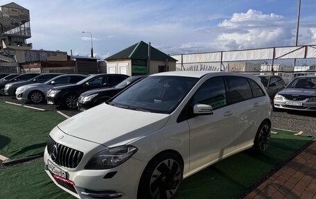 Mercedes-Benz B-Класс, 2013 год, 950 000 рублей, 3 фотография